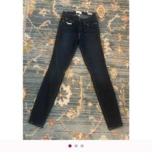 Frame Denim Women's Dark Indigo Skinny Jeans